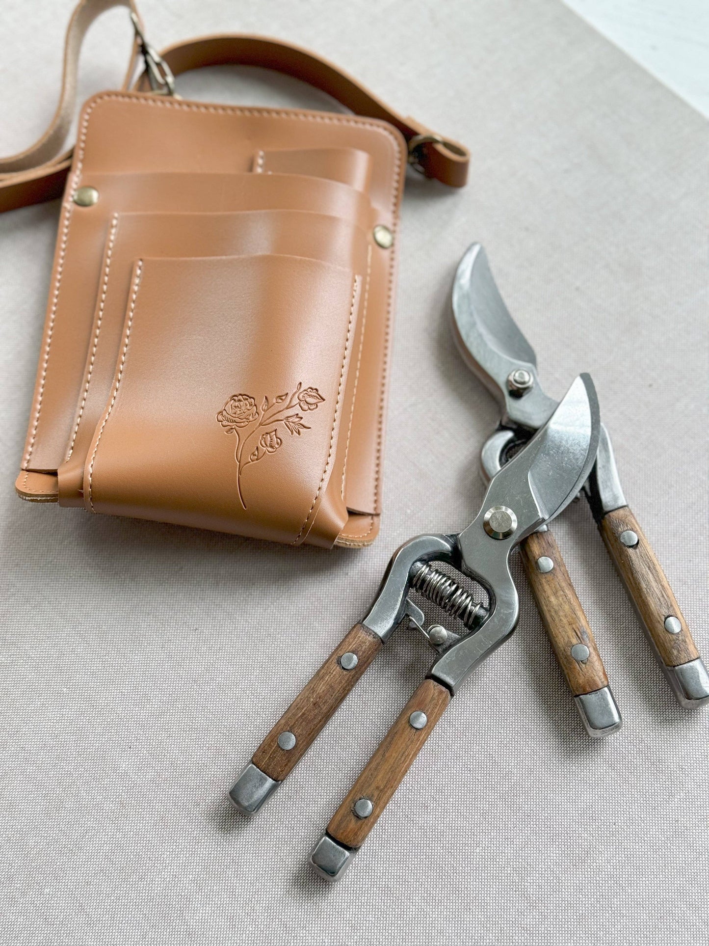 Wood Handle Garden Shear/Secateurs