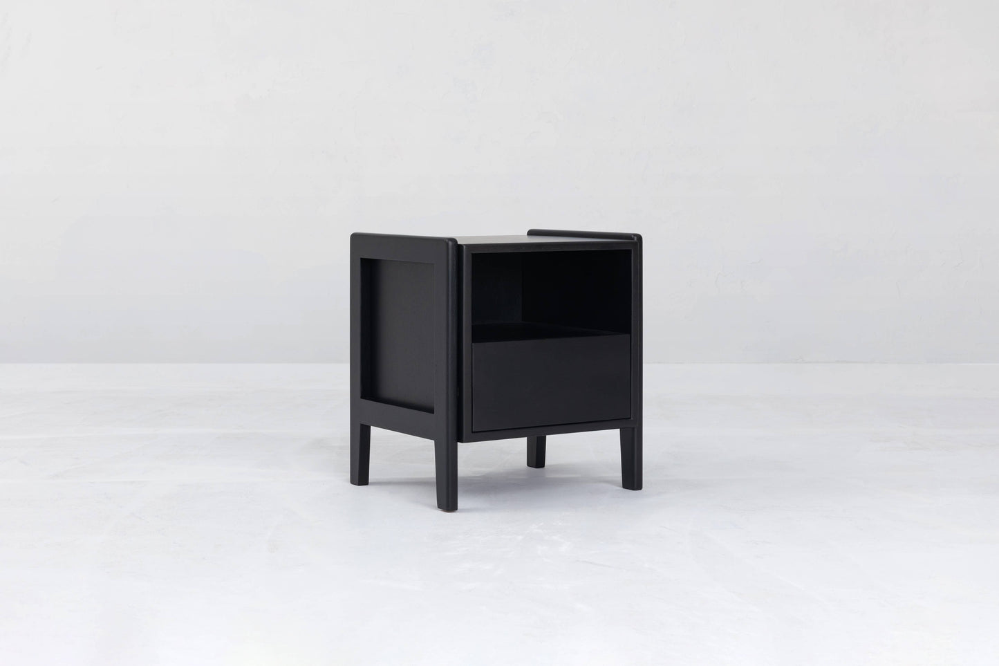 Plume 18" Nightstand