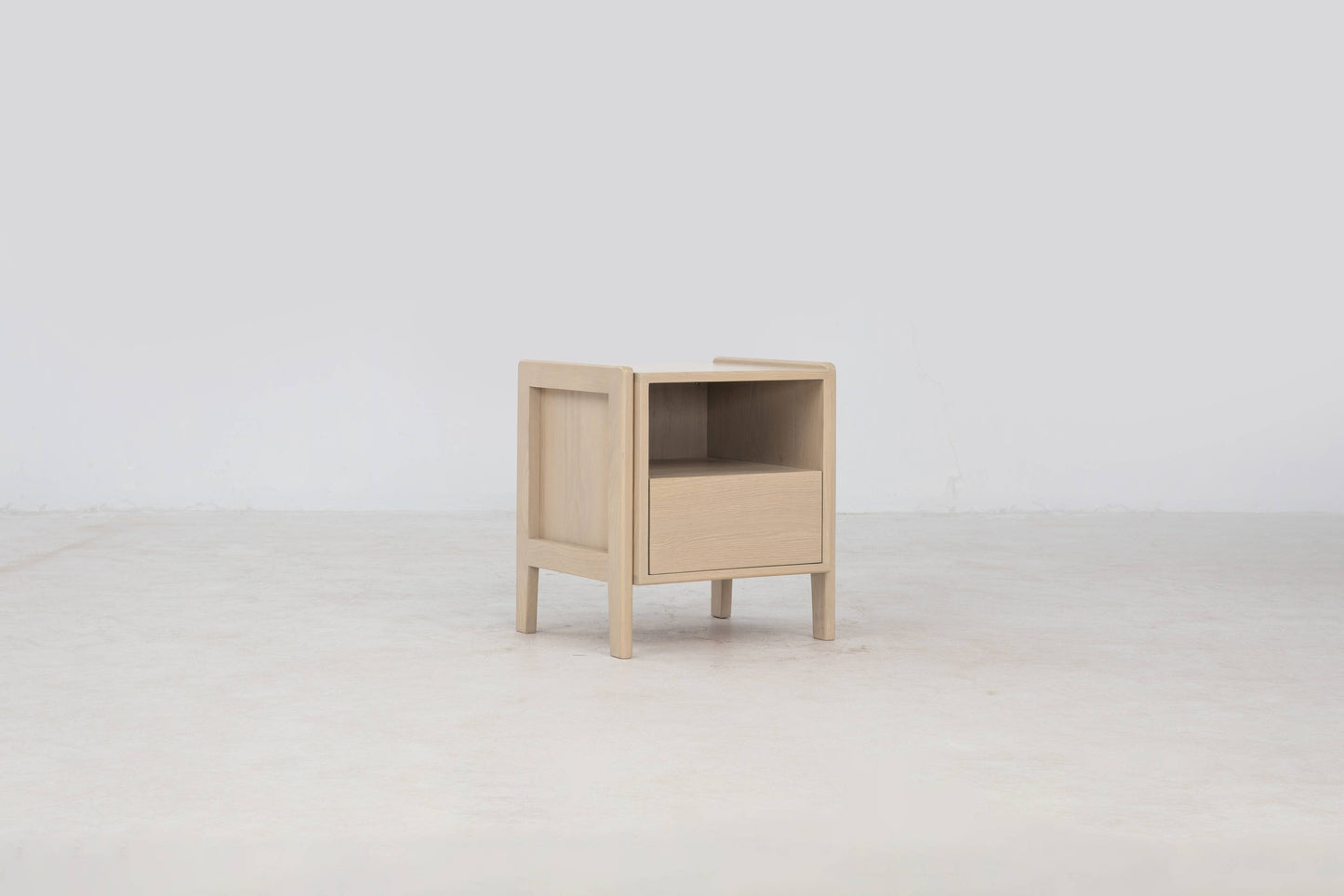 Plume 18" Nightstand