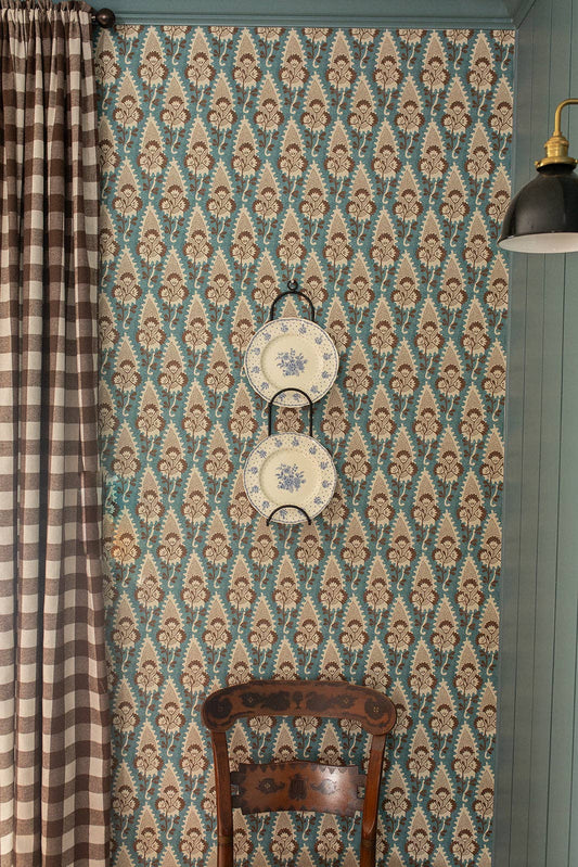 The Wall Mounted Double Plate Holder