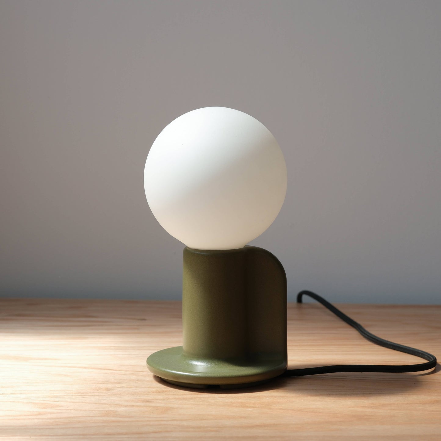 Q Table Lamp