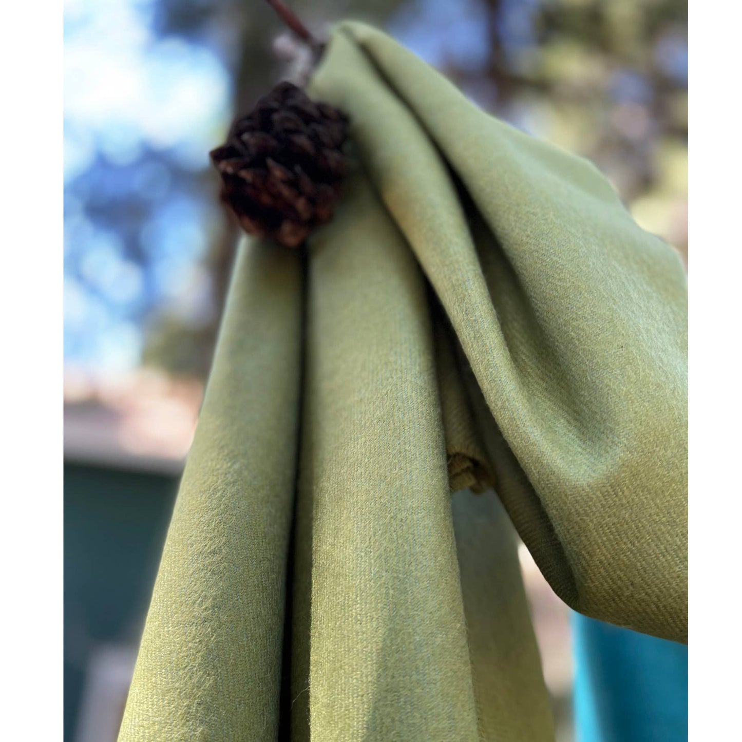 100% Baby Alpaca Throw - Tea Leaf