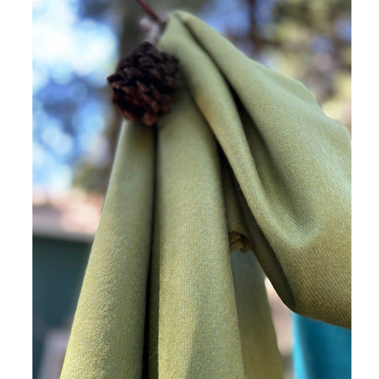 100% Baby Alpaca Throw - Tea Leaf