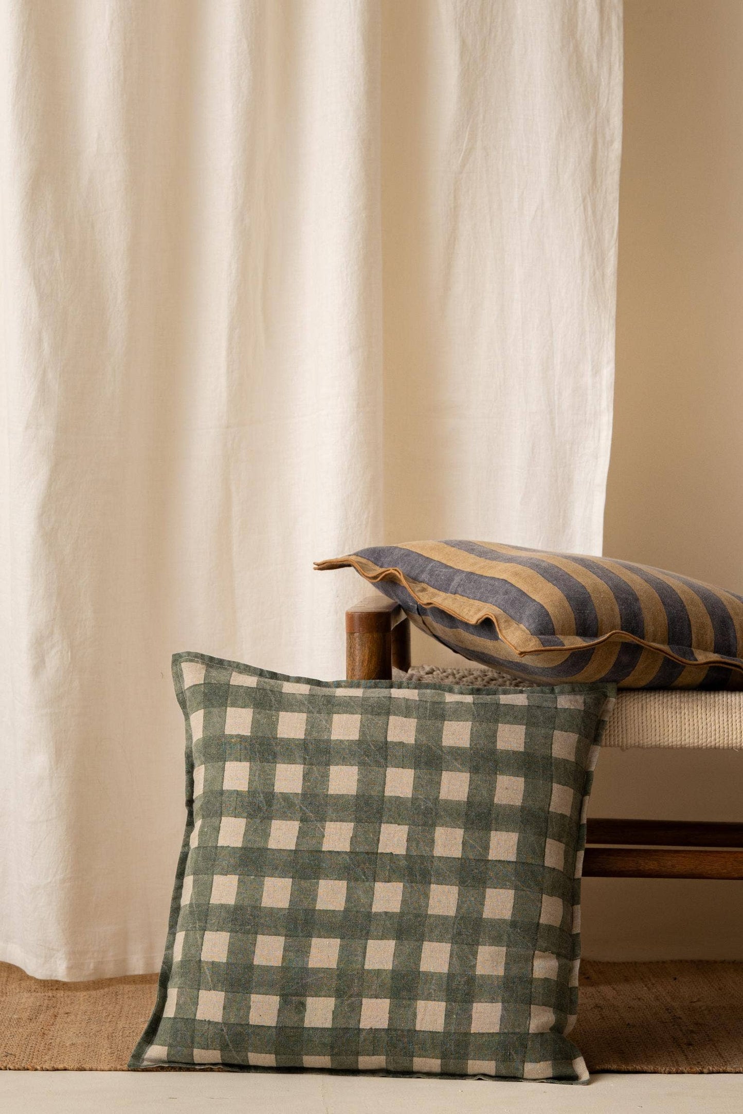 Linen Olea Pillow