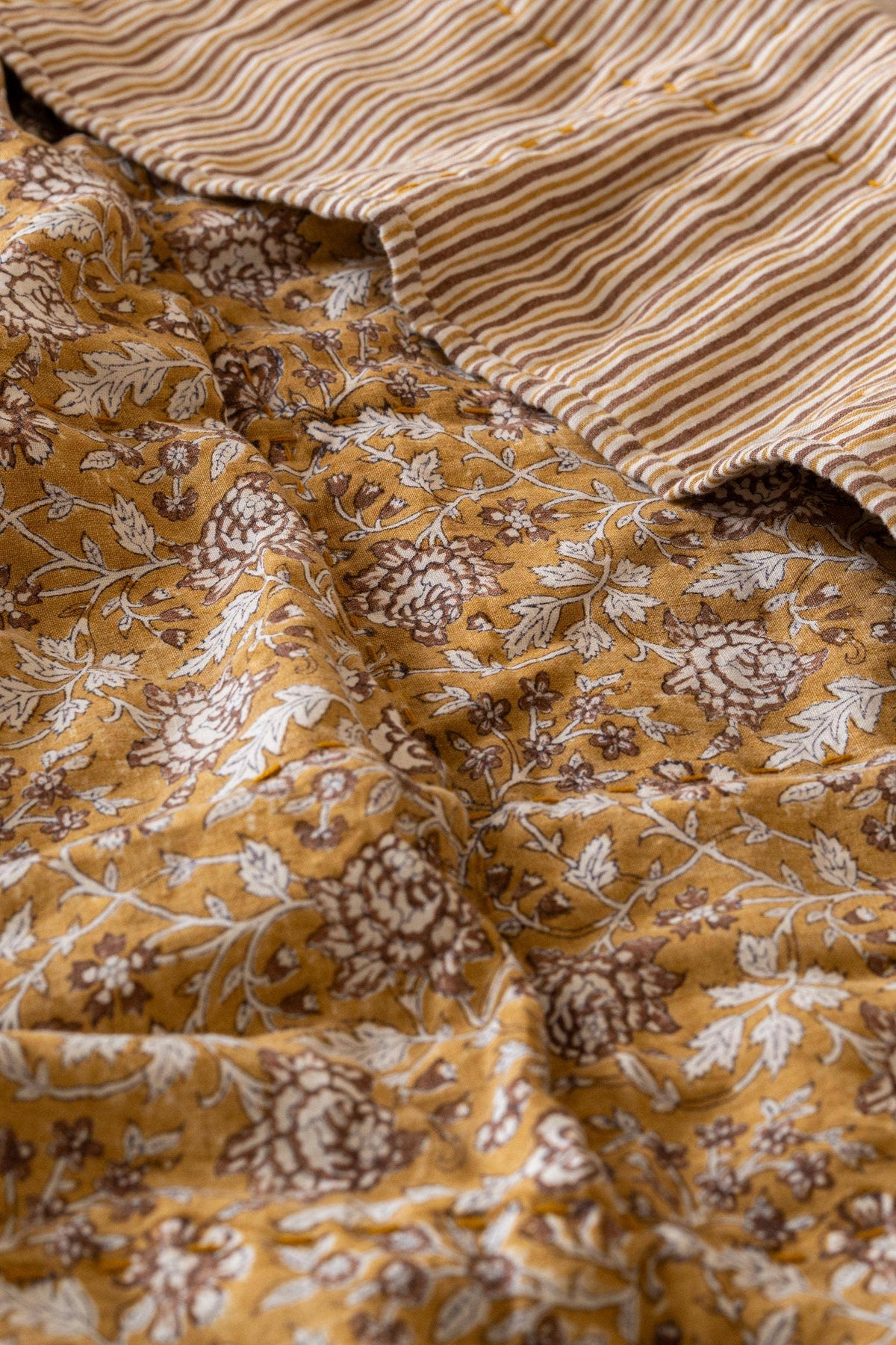 Hand Block Print Perline Linen Quilt – Double Sided