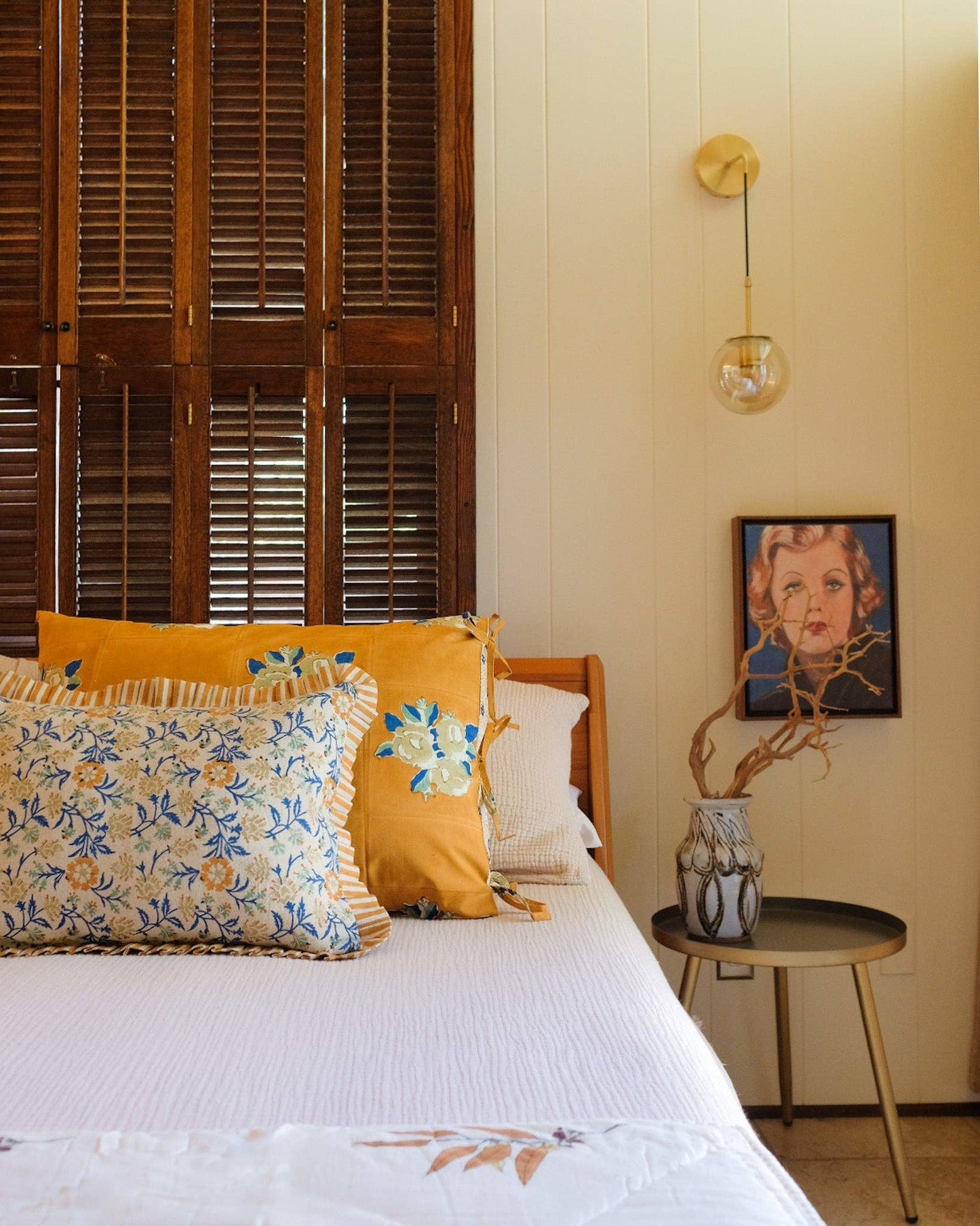 Priya - Hand Block-printed Linen Pillow (Ink Blue) - Ruffle