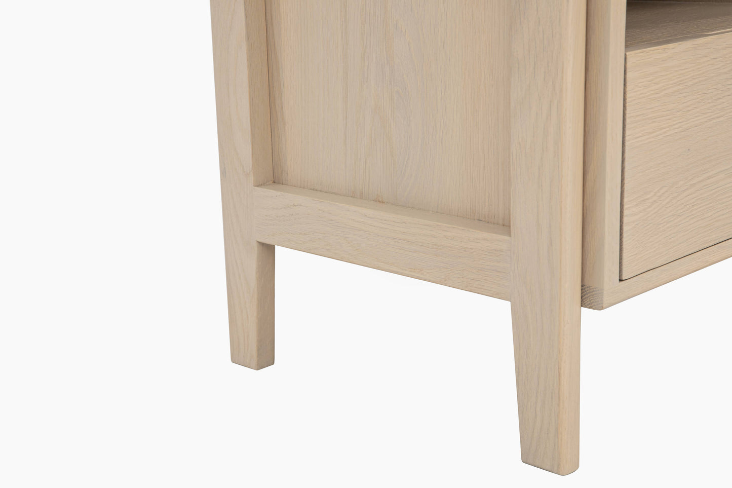 Plume 18" Nightstand