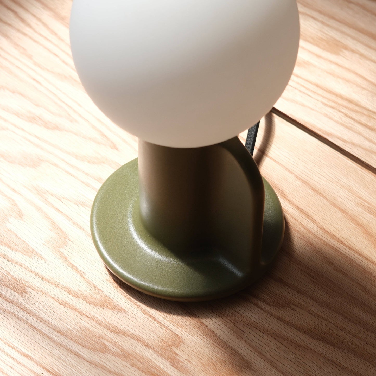 Q Table Lamp