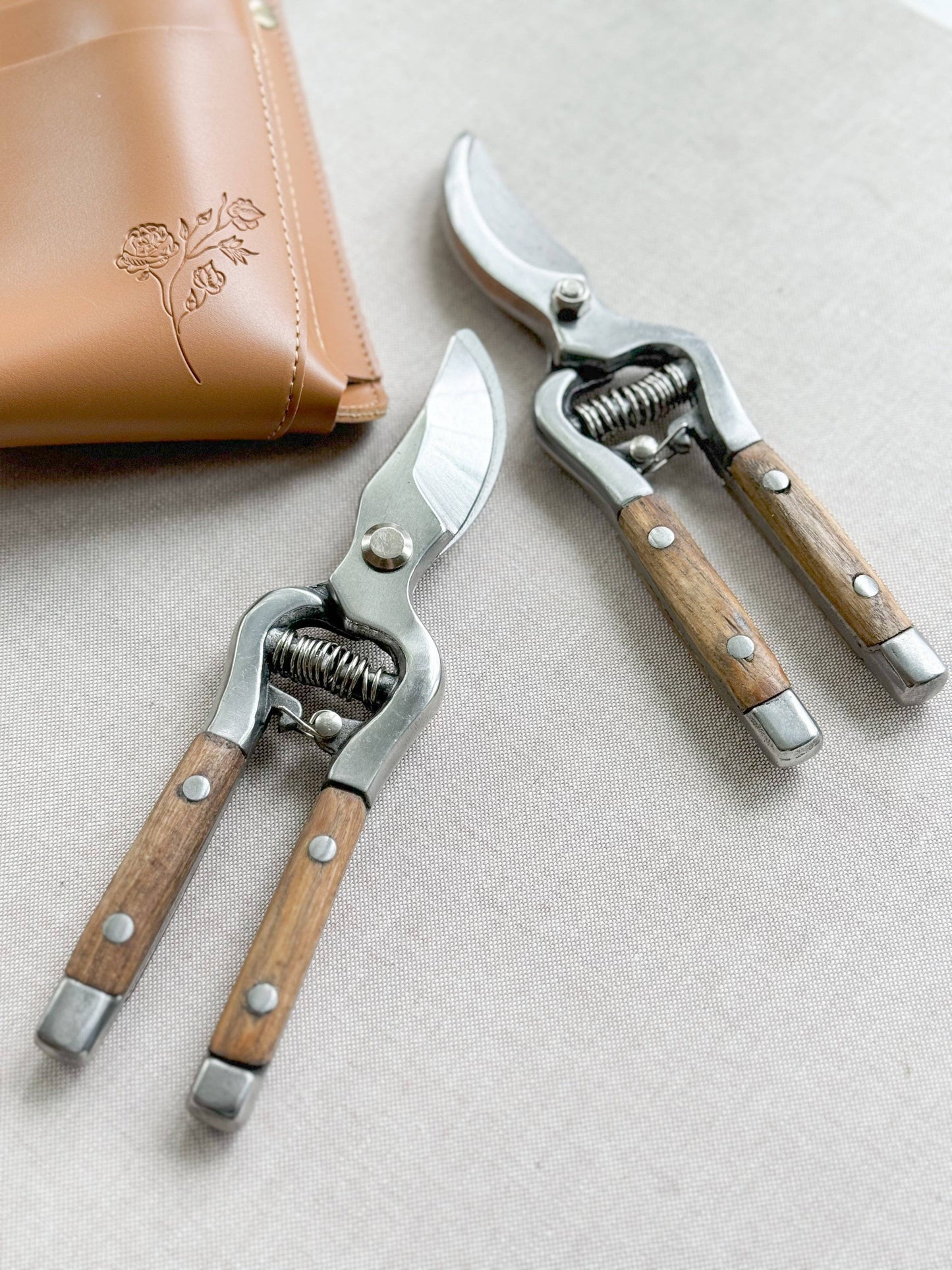 Wood Handle Garden Shear/Secateurs