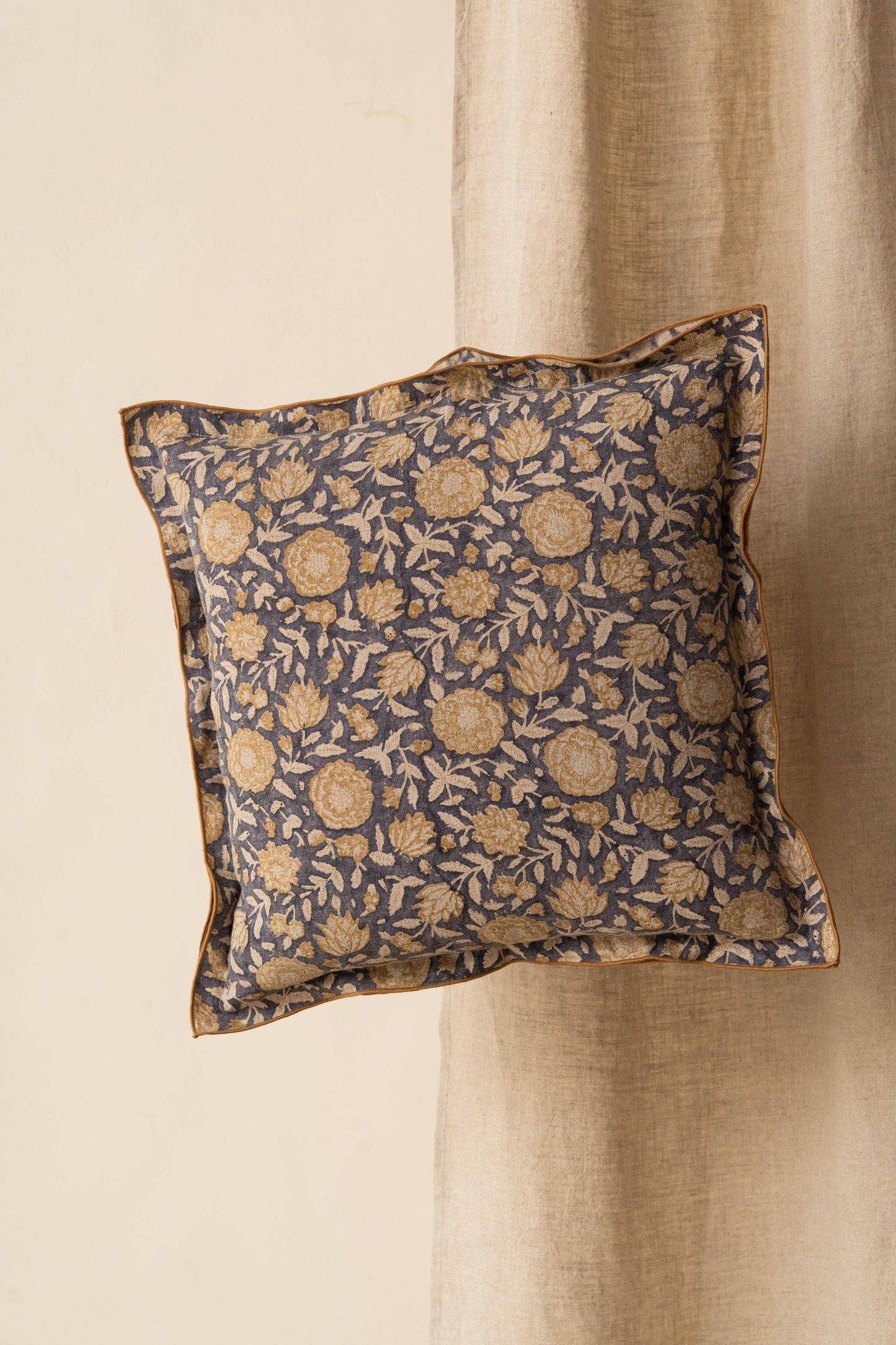 Block Print Riva Linen Cushion Cover– Eco-Friendly
