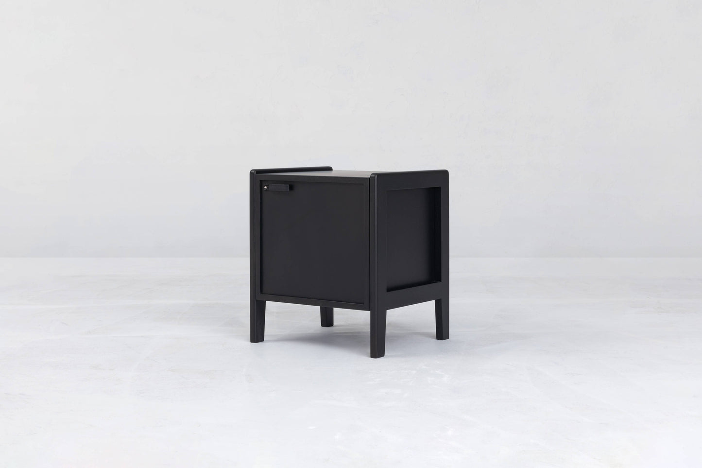 Plume 18" Nightstand