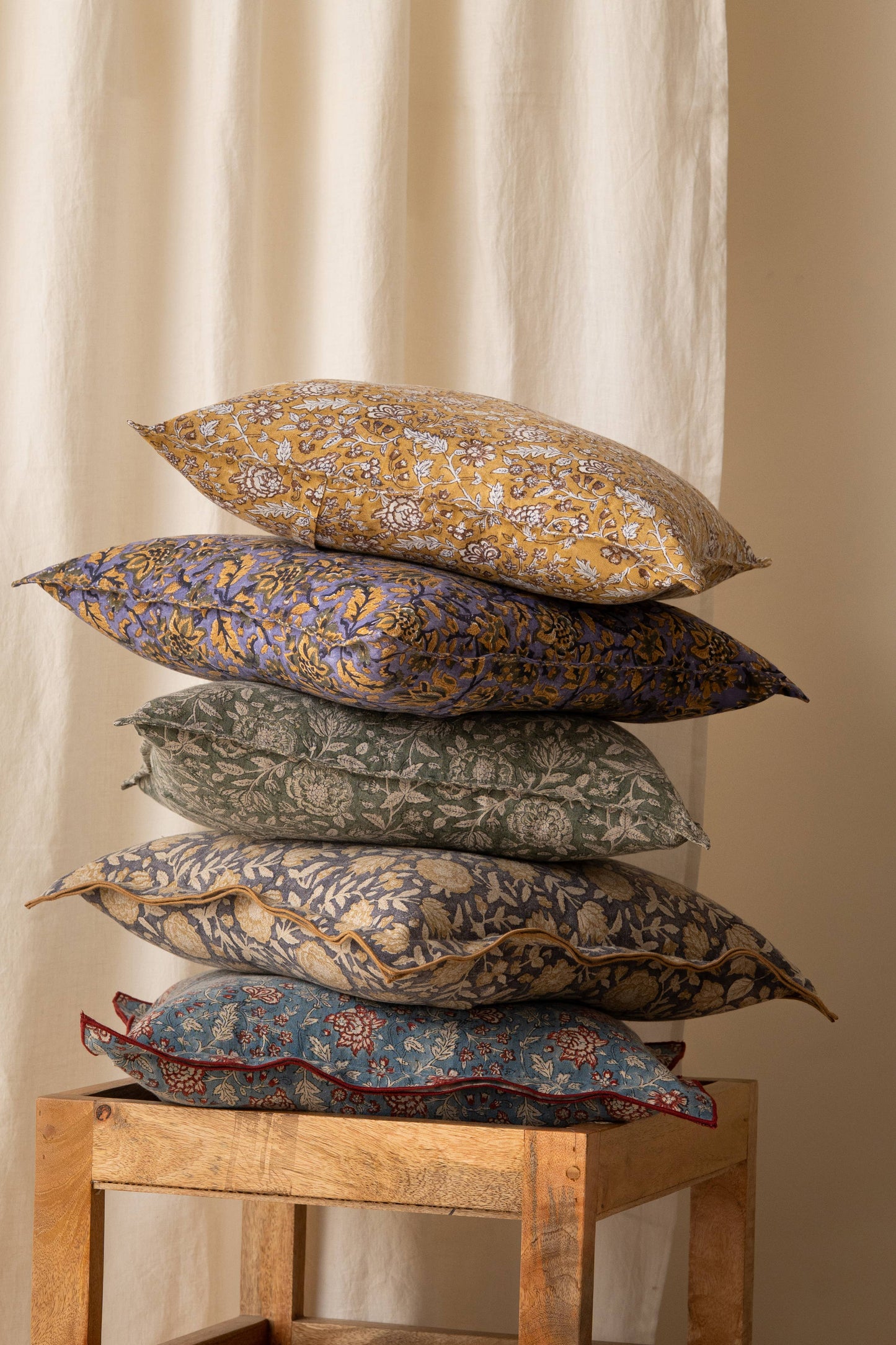 Block Printed Alba Linen Cushion Cover– Floral, Timeless