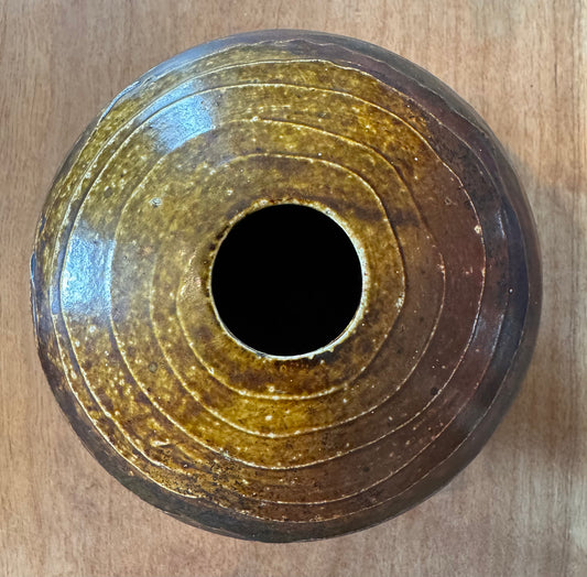 Ceramic bud vase