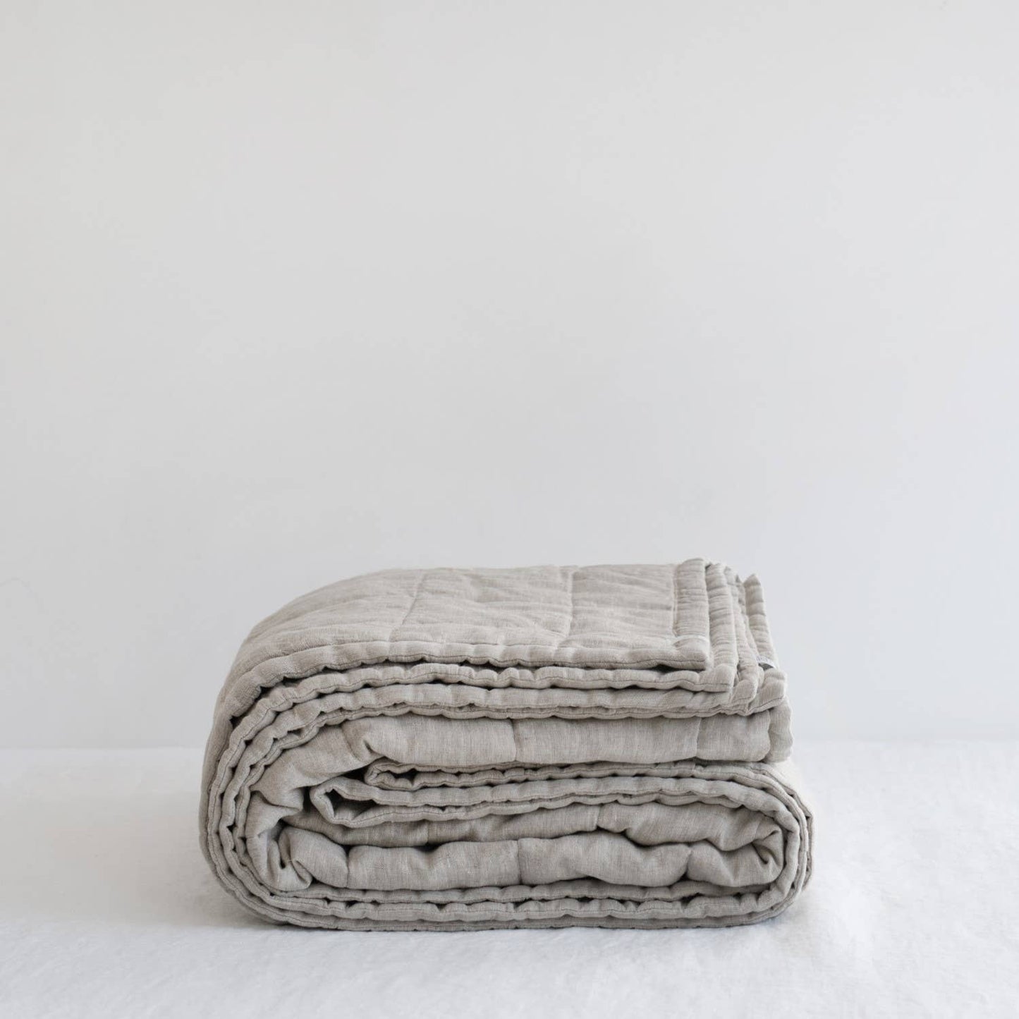 Melange Linen Quilted Blanket- Queen