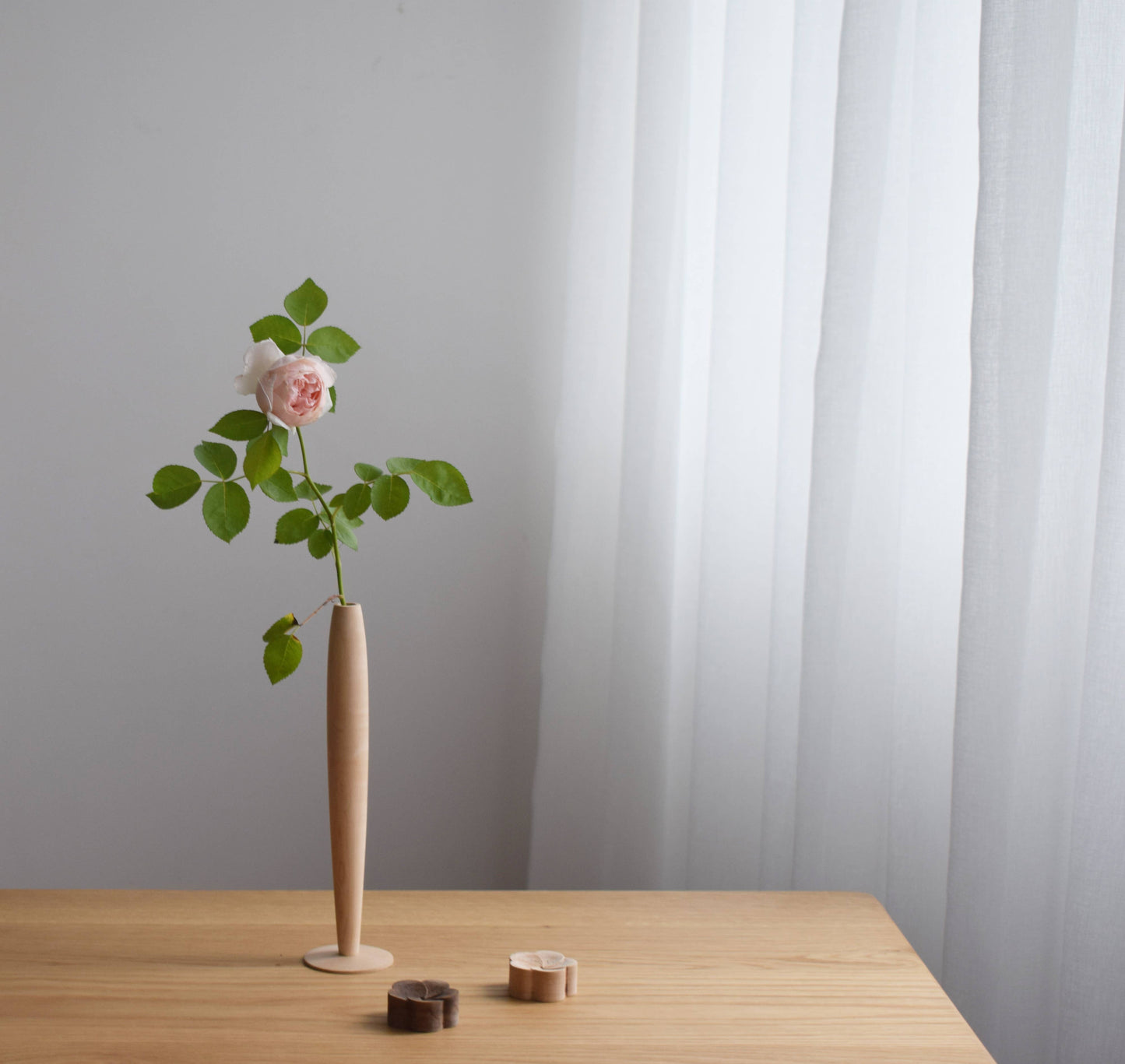 A flower vase - ZEN Decor