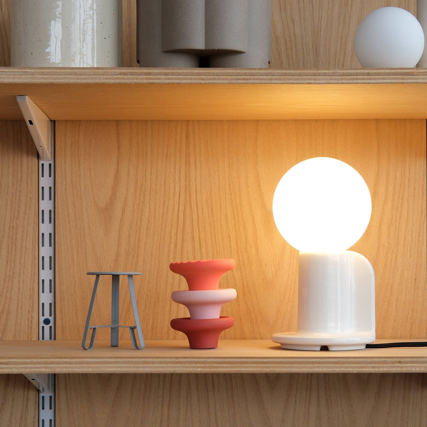 Q Table Lamp