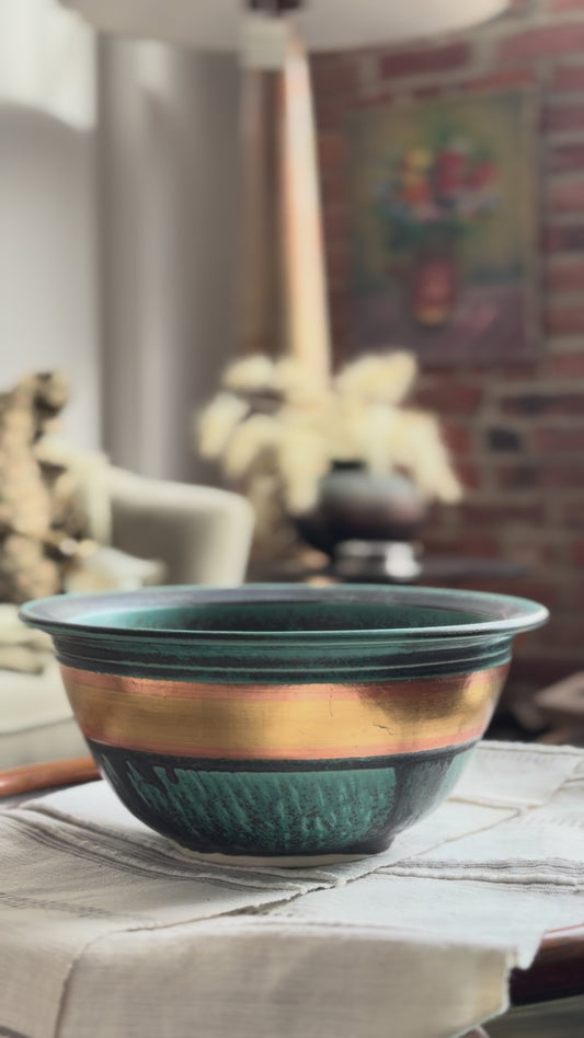 Serving or mixing bowl with iridescent glaze